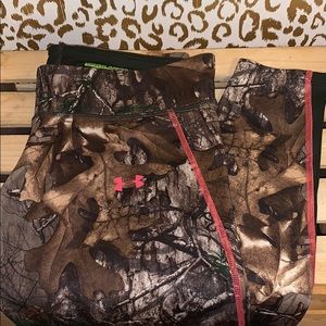 Under Armour | Real tree camo | leggings